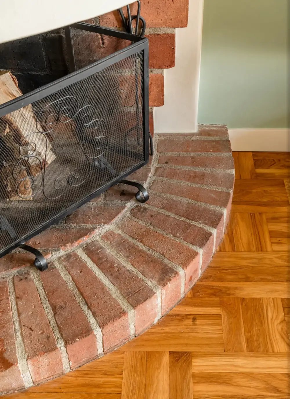 Original Marble and Oak Parquet in a 1940s Stockholm Apartment 3 original-elements-1940s-apartment-stockholm