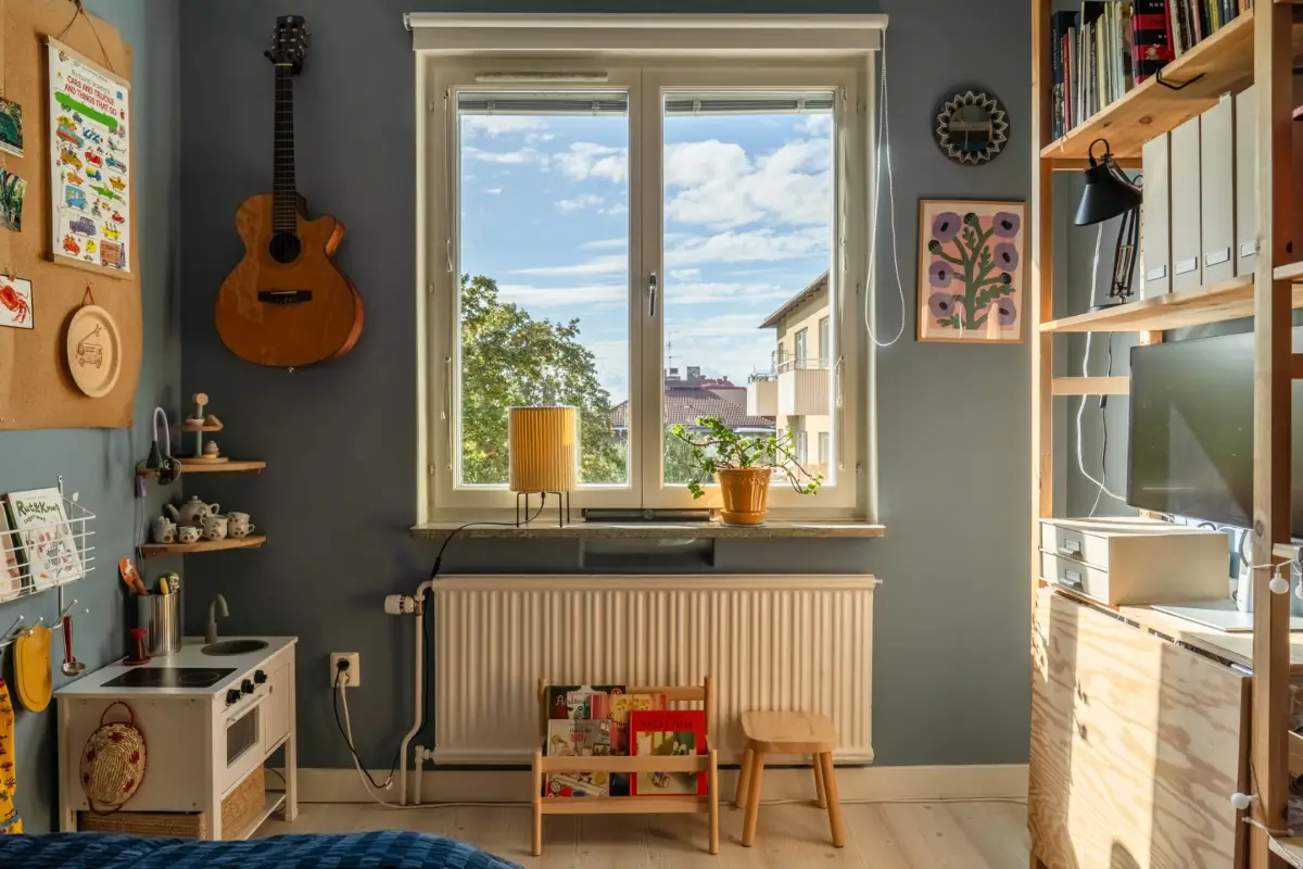 Original Marble and Oak Parquet in a 1940s Stockholm Apartment 33 original-elements-1940s-apartment-stockholm