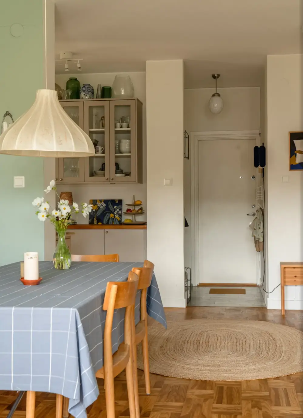 Original Marble and Oak Parquet in a 1940s Stockholm Apartment 12 original-elements-1940s-apartment-stockholm