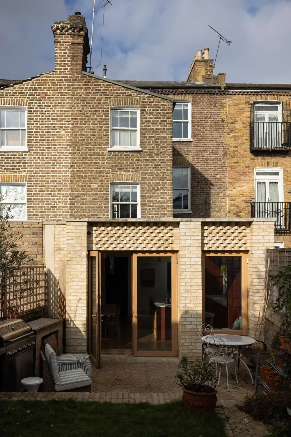 A Victorian Home with a Rich Burgundy Kitchen and Danish Brick Extension 42 rich-burgundy-kitchen-victorian-family-home-london