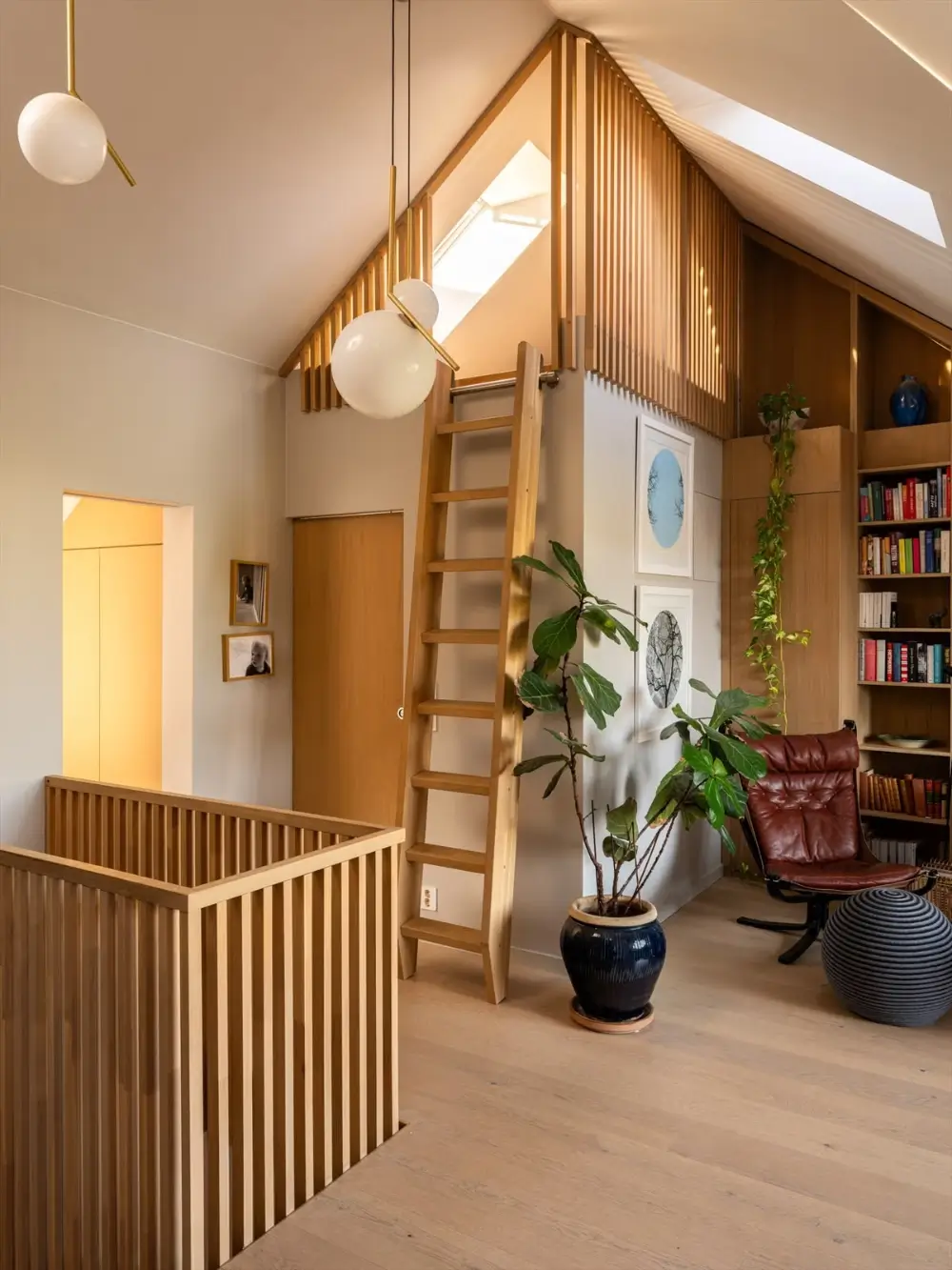 A Modern Loft Conversion and Classic 1920s Elements in an Oslo Apartment 38 unique-duplex-apartment-oslo