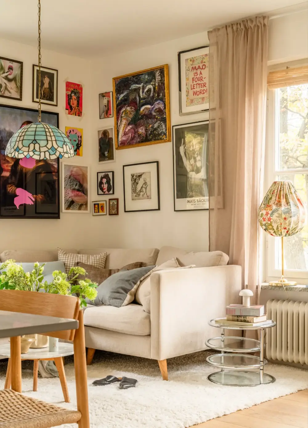 A Light-Filled 1940s Apartment with Vintage Furniture and a Cozy Balcony 6 vintage-decor-1940s-family-apartment-stockholm-nordroom