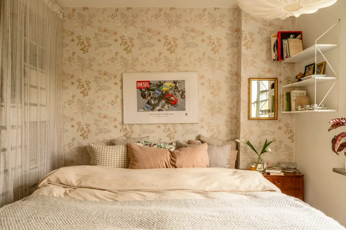A Light-Filled 1940s Apartment with Vintage Furniture and a Cozy Balcony 25 vintage-decor-1940s-family-apartment-stockholm-nordroom