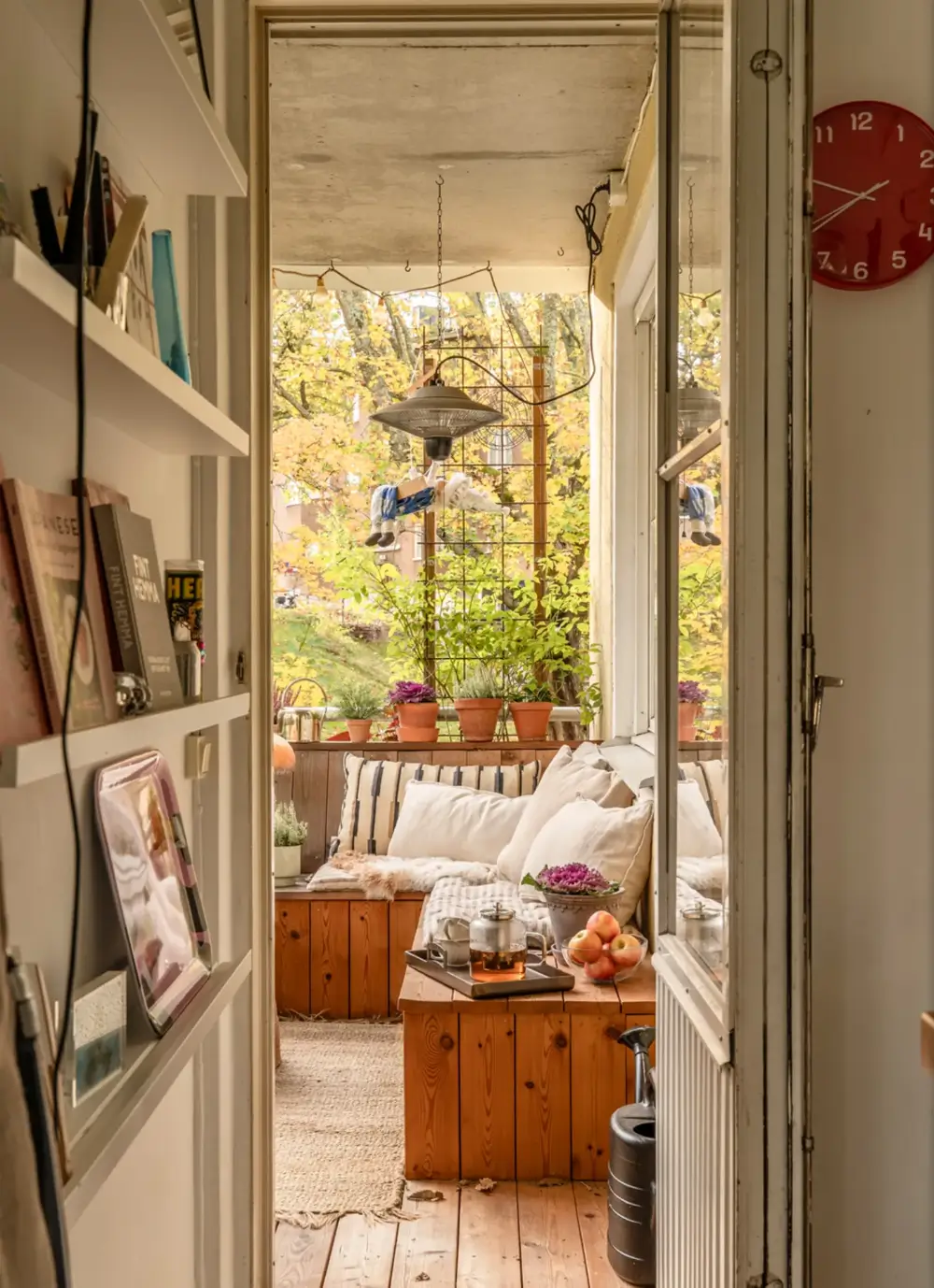 A Light-Filled 1940s Apartment with Vintage Furniture and a Cozy Balcony 19 vintage-decor-1940s-family-apartment-stockholm-nordroom